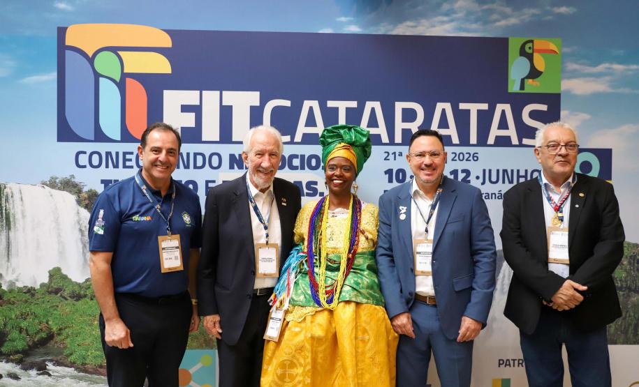 Estado divulga destinos, gastronomia e serviços turísticos no FITCataratas