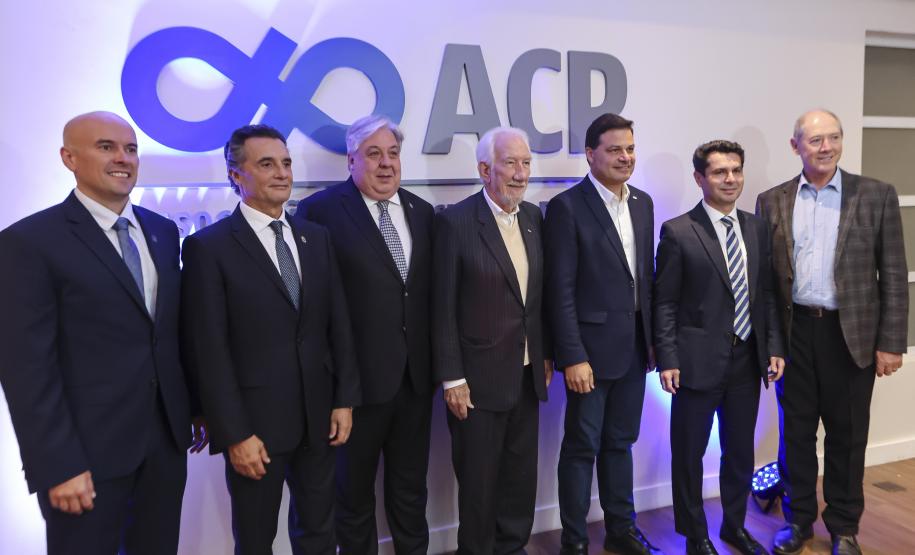 Piana participa de homenagens à Associação Comercial do Paraná e à educação adventista