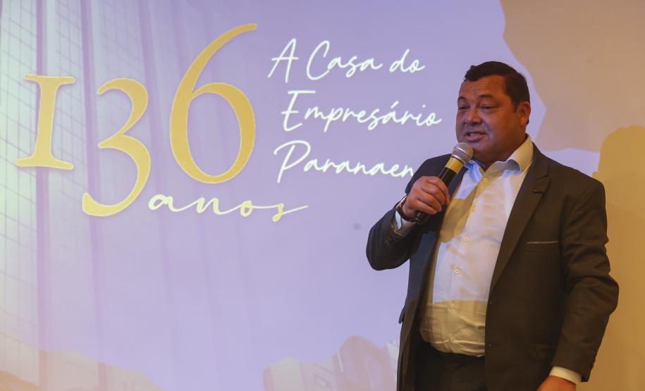 Piana participa de homenagens à Associação Comercial do Paraná e à educação adventista