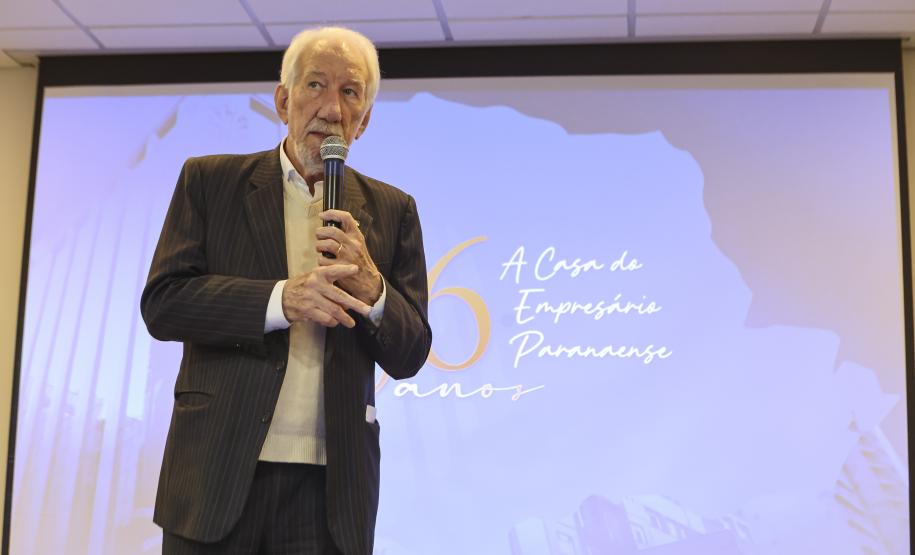 Piana participa de homenagens à Associação Comercial do Paraná e à educação adventista