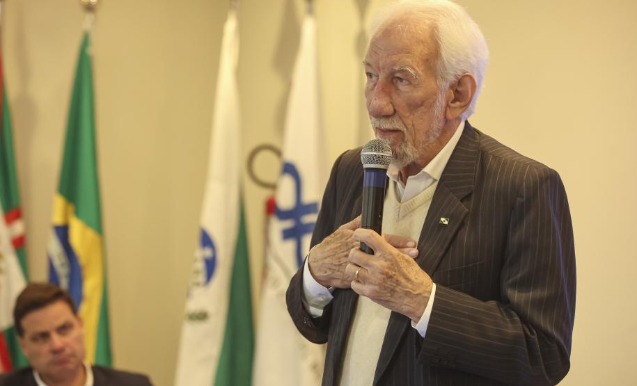 Piana participa de homenagens à Associação Comercial do Paraná e à educação adventista