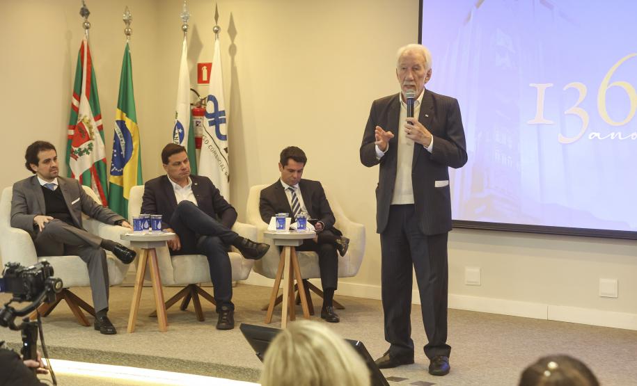 Piana participa de homenagens à Associação Comercial do Paraná e à educação adventista