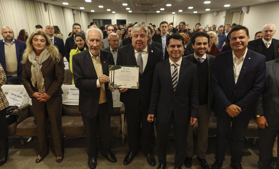 Piana participa de homenagens à Associação Comercial do Paraná e à educação adventista