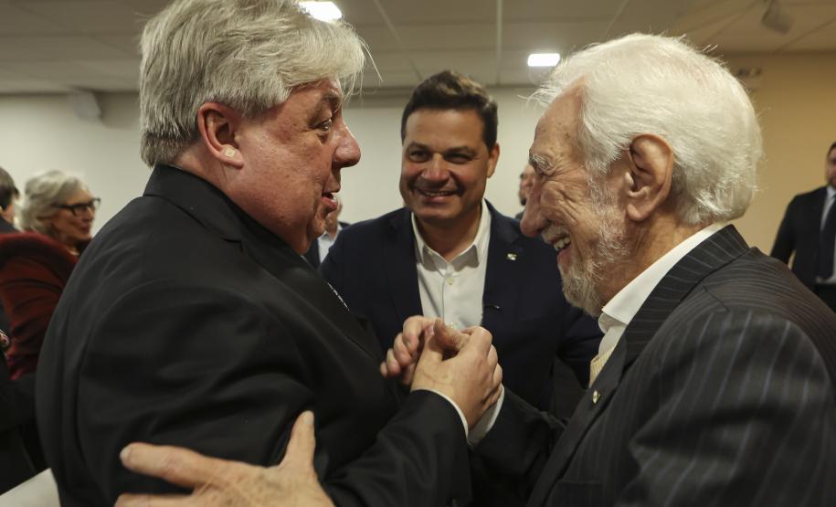 Piana participa de homenagens à Associação Comercial do Paraná e à educação adventista