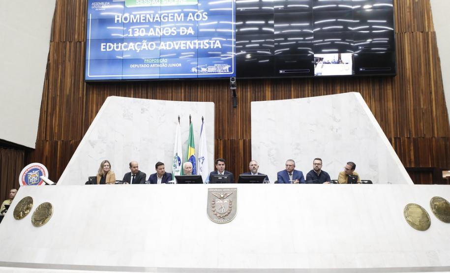 Piana participa de homenagens à Associação Comercial do Paraná e à educação adventista