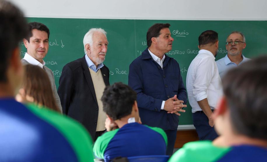 Estado investe R$ 10,8 milhões na ampliação de dois colégios na região Sul de Curitiba