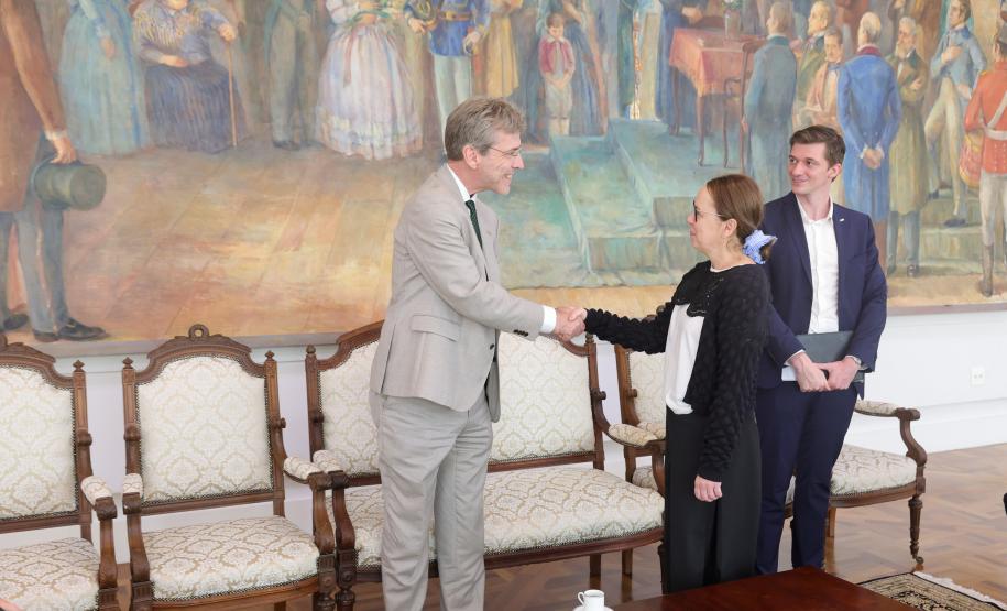 Vice-governador recebe embaixador da Áustria em busca de novas cooperações para o Paraná