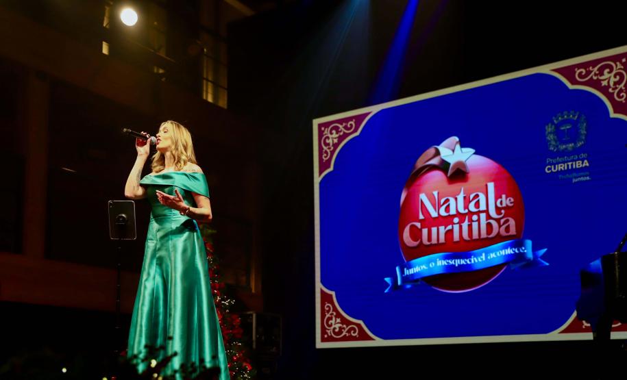 150 atrações: Piana participa do lançamento da programação do Natal de Curitiba 2026
