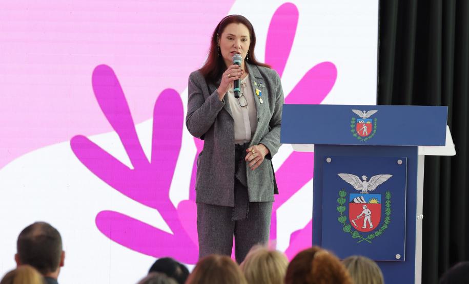 Estado lança Paraná Cuida Delas para resgatar autoestima de mulheres em tratamento de câncer