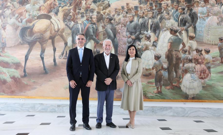 Governador em exercício recebe presidentes dos TJs de todo o Brasil no Palácio Iguaçu
