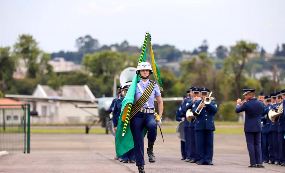 Vice-governador participa das celebrações do Dia do Aviador e dos 120 anos do voo do 14-bis