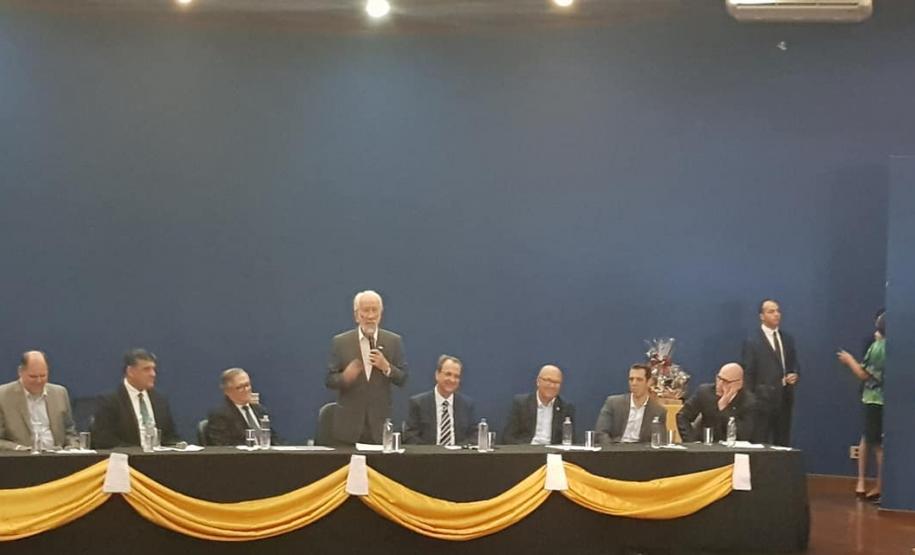 Vice-governador Darci Piana reconhece a importância da educação Vice-governador Darci Piana reconhece a importância da educação