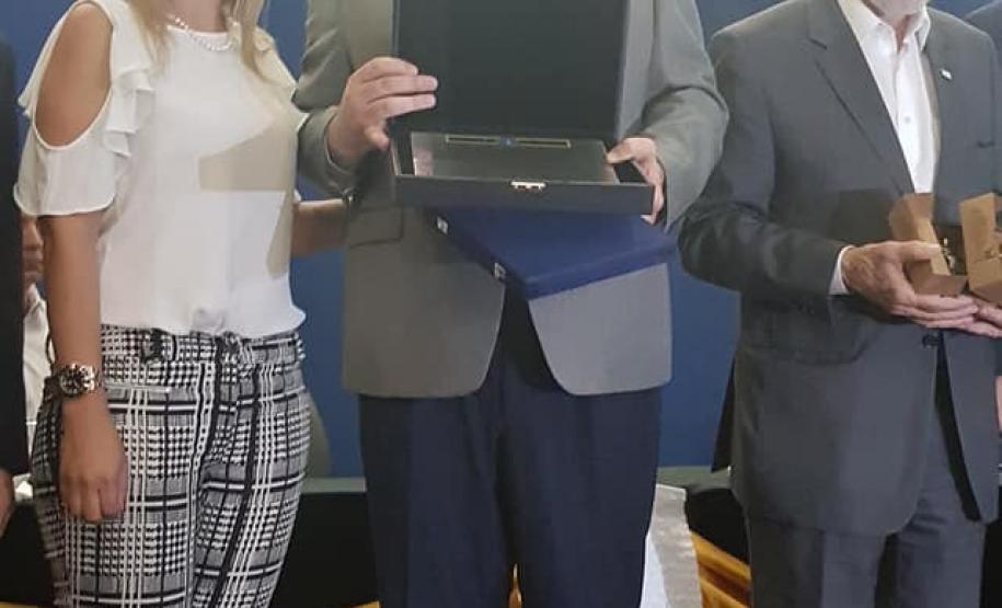 Vice-governador Darci Piana reconhece a importância da educação Vice-governador Darci Piana reconhece a importância da educação