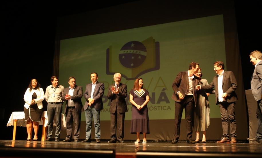 Darci Piana destaca importância da educação pública para o Paraná Darci Piana destaca importância da educação pública para o Paraná